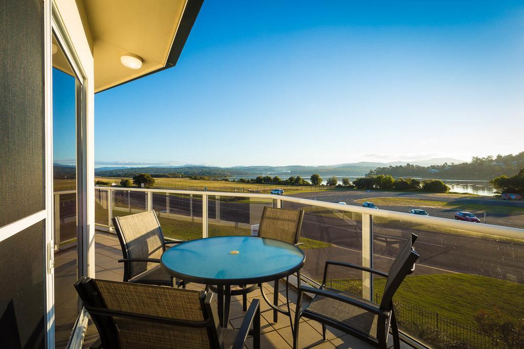Waterview Luxury Apartments Merimbula Dış mekan fotoğraf