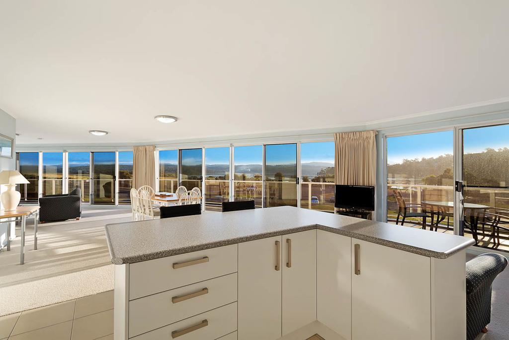 Waterview Luxury Apartments Merimbula Oda fotoğraf